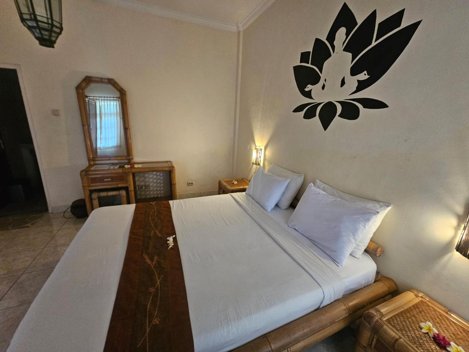 Hotel Chonos Lovina Zewnętrze zdjęcie