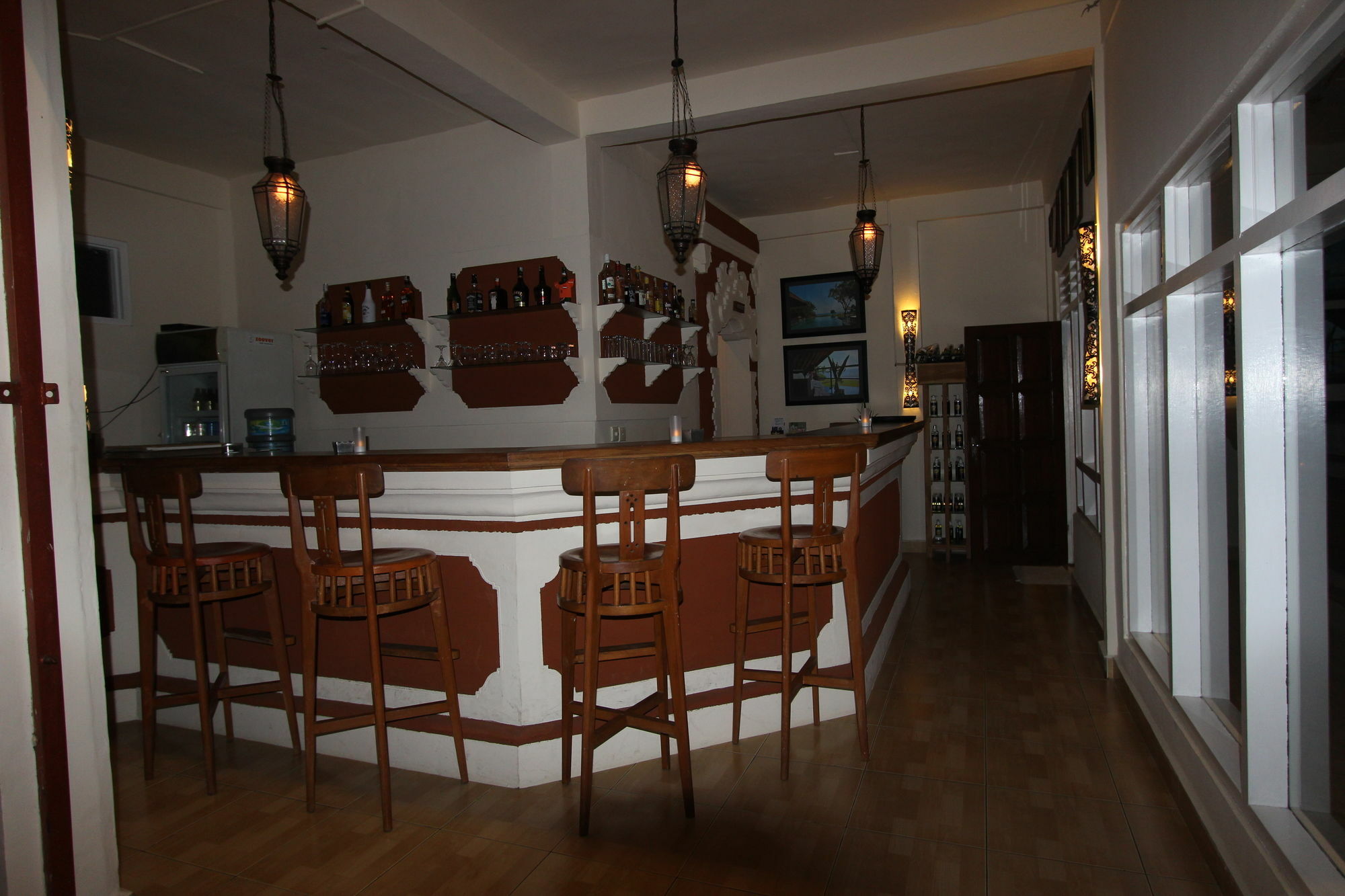 Hotel Chonos Lovina Zewnętrze zdjęcie